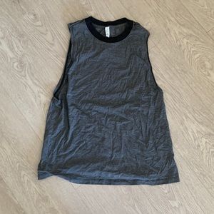Lululemon all yours size 6 tank (fits more like an 8/10)
